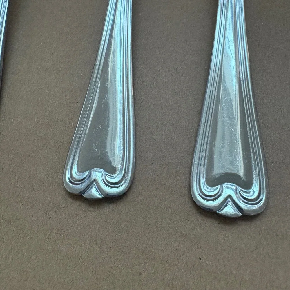 Cambridge Stainless Steel Silverware Set, 7 Pieces, Knives Spoons Forks, China‎